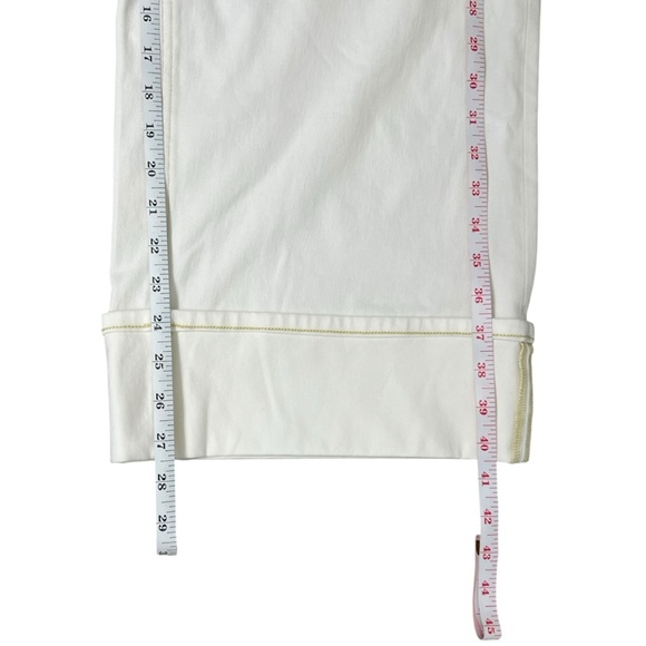 HALARA Flex High Waisted Pockets Rolled Hem Wide Leg Jeans - Picture 11 of 14